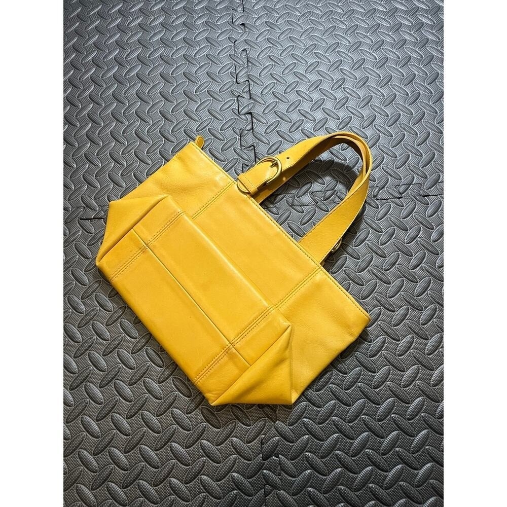 Vintage Coach SOHO Waverly Buckle Bag Leather 4133 Yellow Chamois Hand Bag - Picture 4 of 14